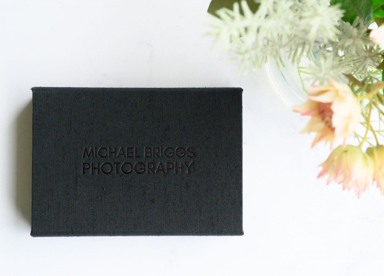 SIGNATURE PRINT BOX