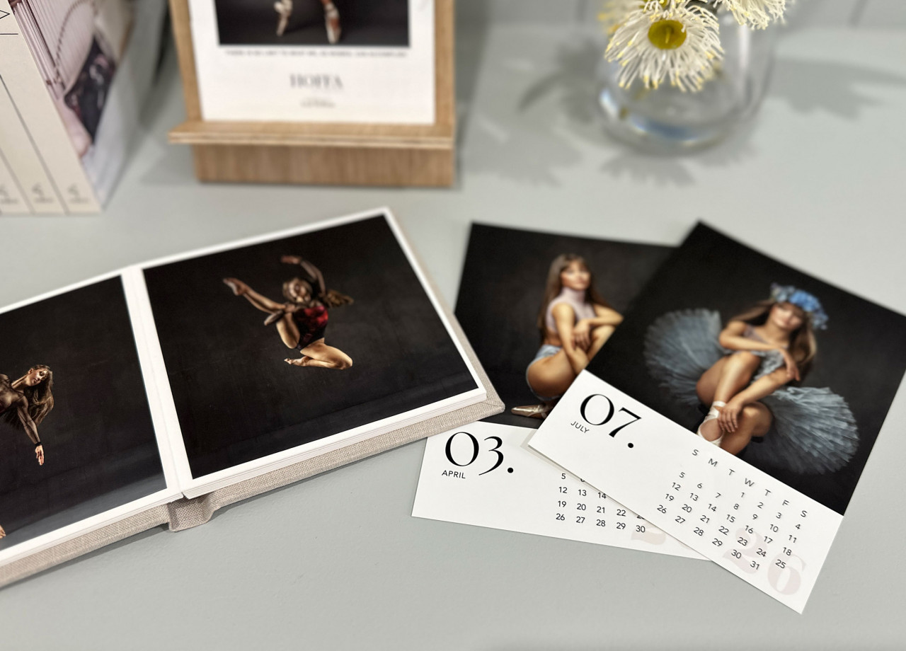 7x5 Timber Calendar